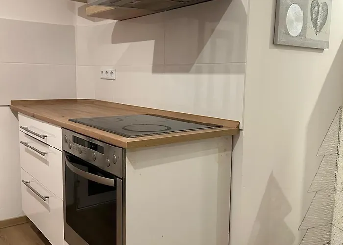 Neue Erdgeschosswohnung In Zentrum Von